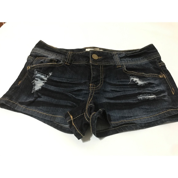 2.1 DENIM | NWOT - Distressed Shorts -- 27 - Picture 5 of 6